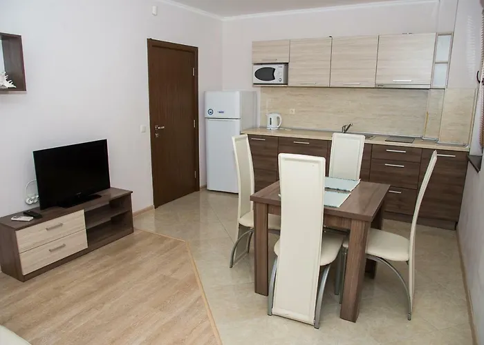 Lev Apartamento Ravda